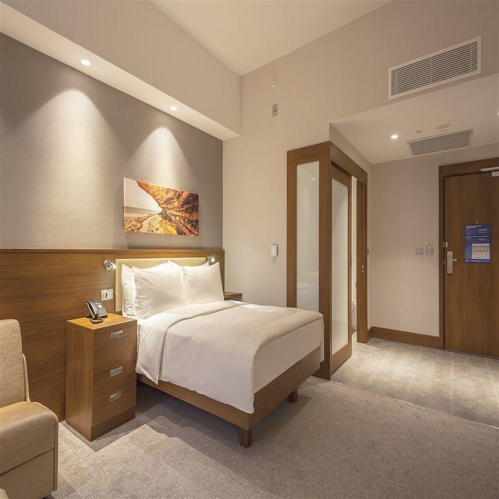 ホテル Hampton By Hilton Kocaeli Symbol エクステリア 写真