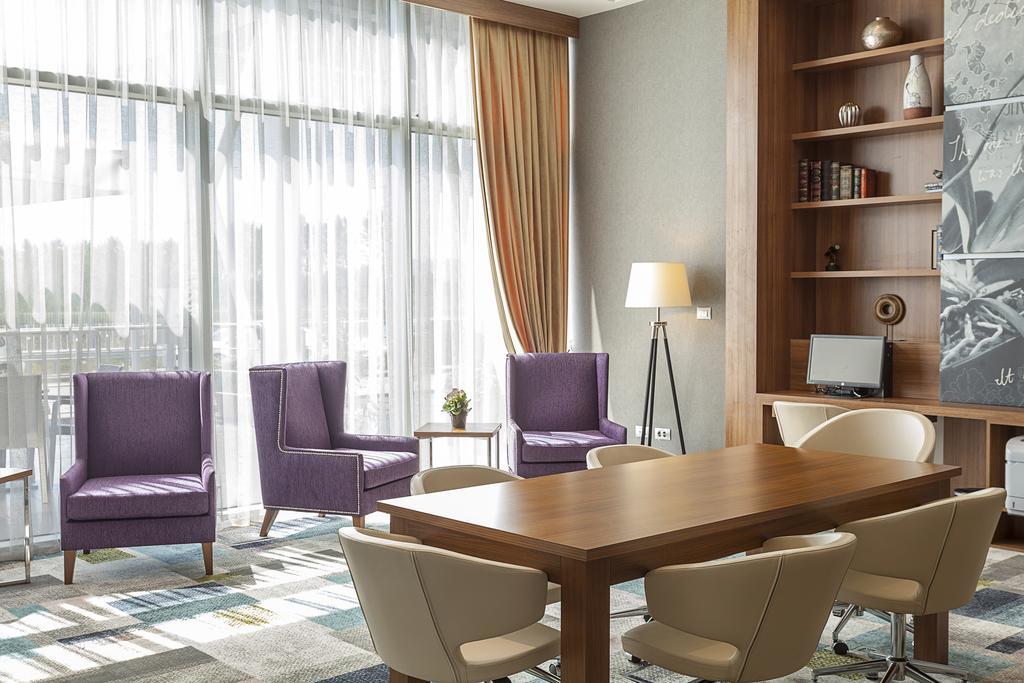 ホテル Hampton By Hilton Kocaeli Symbol エクステリア 写真