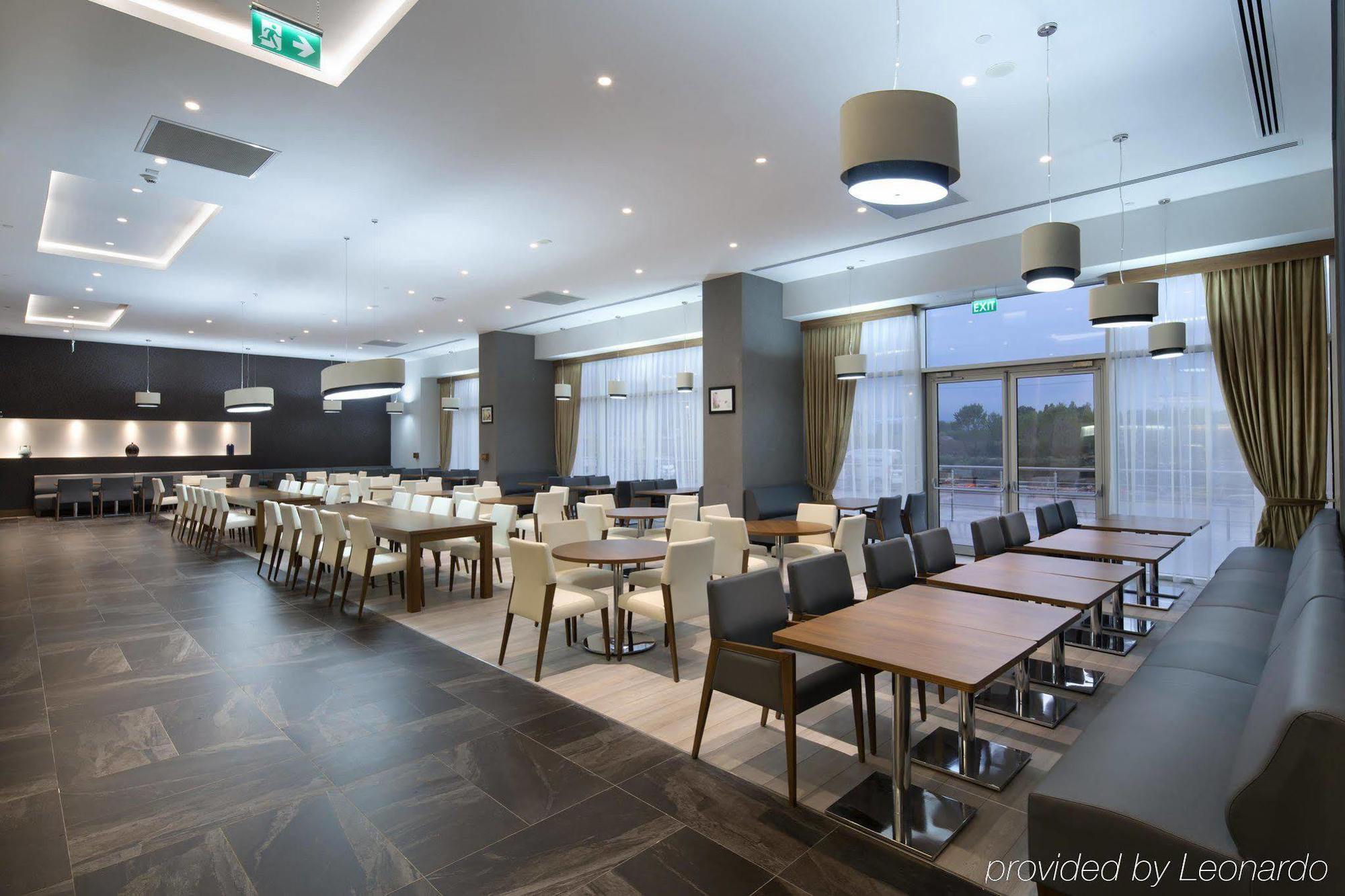 ホテル Hampton By Hilton Kocaeli Symbol エクステリア 写真